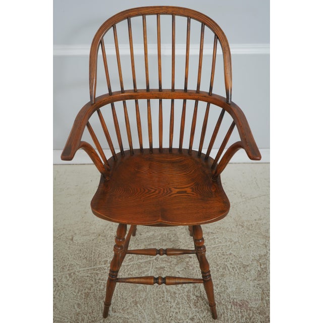 English Set of 4 English Windsor Style Swivel Bar Stools For Sale - Image 3 of 18