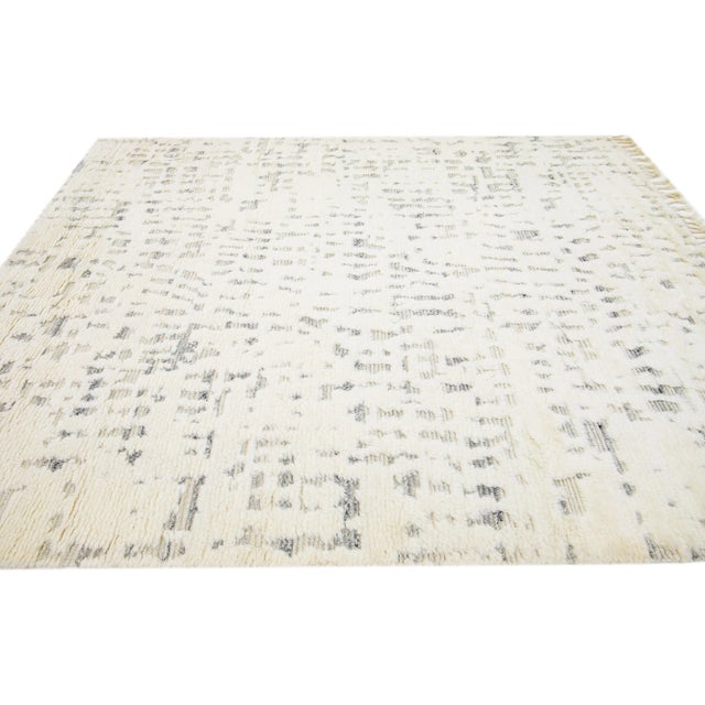 2020s Beige Abstract Modern Wool Rug Moroccan Style For Sale - Image 4 of 7