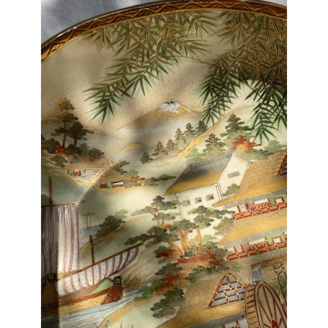 Large Antique Japanese Satsuma Scenic Bowl With Scalloped Rim – Autumn Landscape, Figures & Waterwheel For Sale In San Francisco - Image 6 of 18