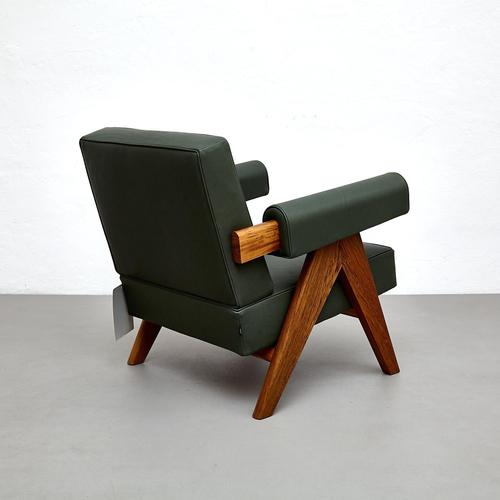 Black Capitol Complex Teak and Green Leather 053 Armchair by Pierre Jeanneret for Cassina For Sale - Image 8 of 15