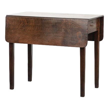 Antique English Drop-Leaf Dining Table in Oak, 1800s For Sale