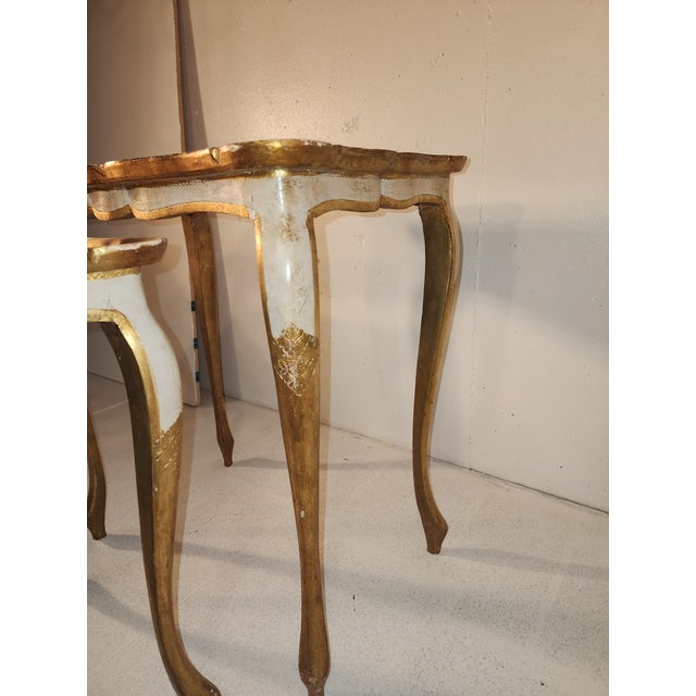 1960s Italian Florentine Gilded Nesting Table Set For Sale - Image 4 of 8