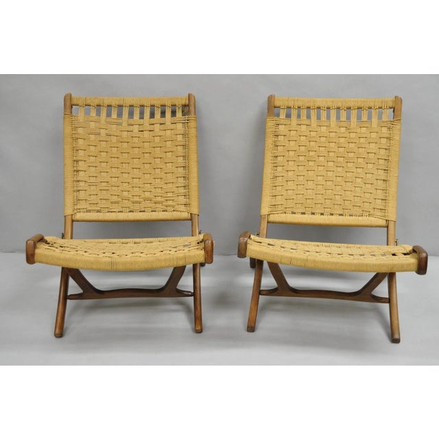 Mid-Century Modern Mid 20th Century Vintage Mid Century Modern Woven Rope Wooden Folding Lounge Chair - A Pair For Sale - Image 3 of 11
