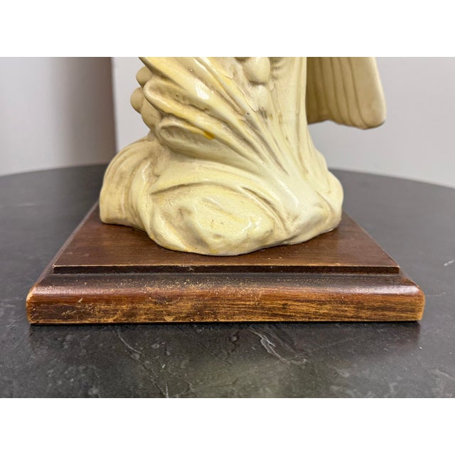 Vintage Ceramic Cockatoo Table Lamp For Sale - Image 11 of 12