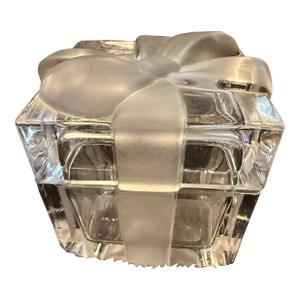 Tiffany & Co. Frosted Crystal Covered Gift Box Trinket Dish
