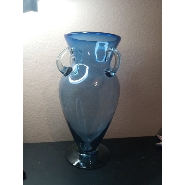EXQUISITE HTF Blenko Art Glass Blue 14" Urn Style Pedestal Vase The product is an exquisite vintage 14" Blenko Art Glass...