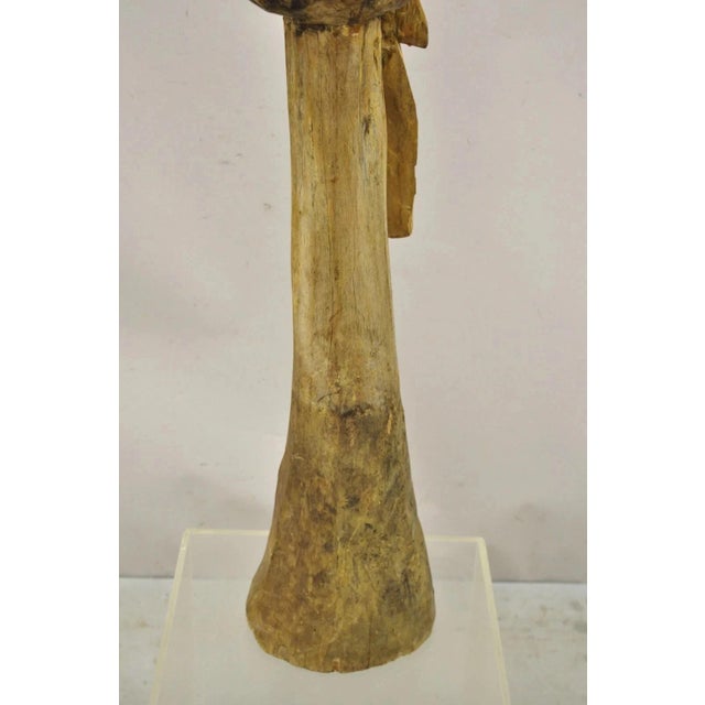 Large 46" Vintage Mid Century Carved Wood Perched Parrot Bird Statue Sculpture For Sale - Image 9 of 11