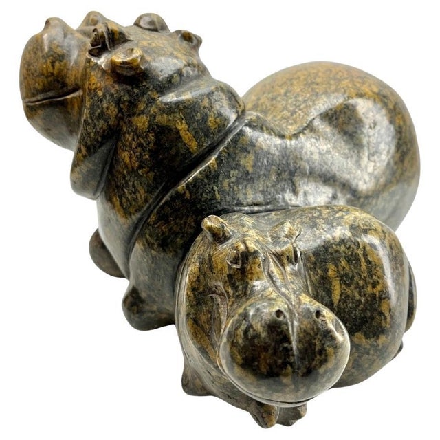Malachite Stylized Hippopotamus with Infant by Thomas Mtasa, 1960 For Sale - Image 18 of 18