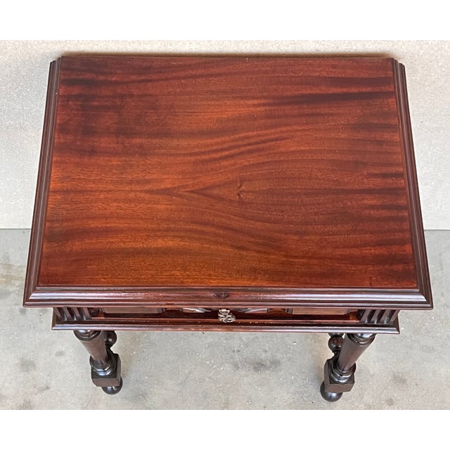 French Nightstands in Solid Carved Oak With Turned Columns, Set of 2 For Sale In Miami - Image 6 of 12