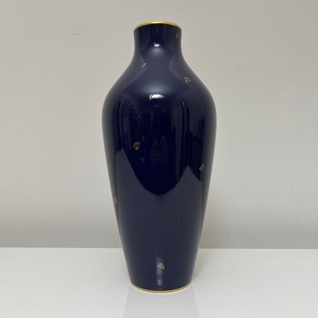 Ceramic Cobalt Blue Porcelain Vase from Nationale De Sevres, France, 1960 For Sale - Image 7 of 17