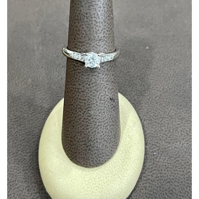 0.75 Carat Diamond Traditional Ring/Band 14 Karat White Gold For Sale - Image 12 of 18