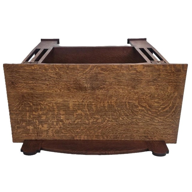 Liberty & Co. Antique 1900s Arts & Crafts Tiger Oak Console Table Attributed to Liberty & Co. For Sale - Image 4 of 17