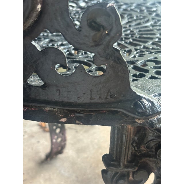 Early 20th Century Victorian Betsy Ross Pattern Cast Iron Garden Settee & Armchair, Set of 2 For Sale - Image 11 of 18