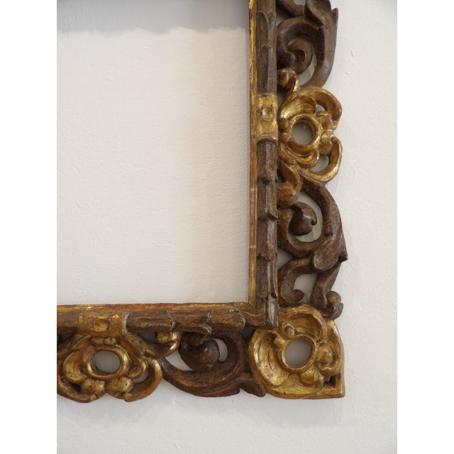 Metal Gilded and Bronzed Wooden Frame, Central Italy, 1600s For Sale - Image 7 of 18