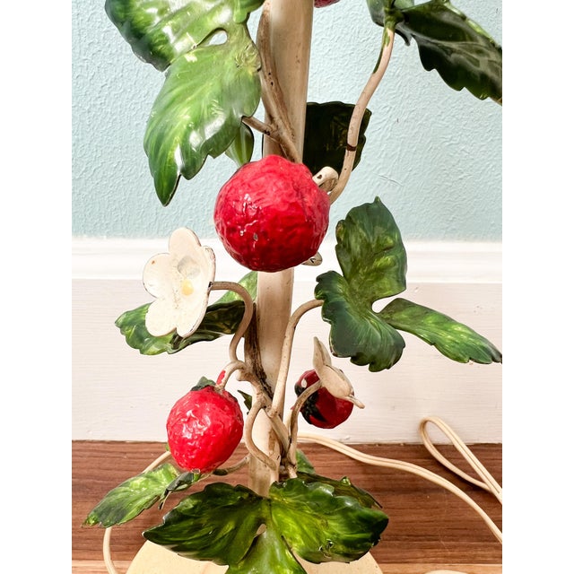 Mid-20th Century Italian Tole Strawberry Table Lamp – Cottagecore / Country French Style For Sale - Image 10 of 12