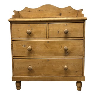 19th Century English Pine Chest of Drawers For Sale