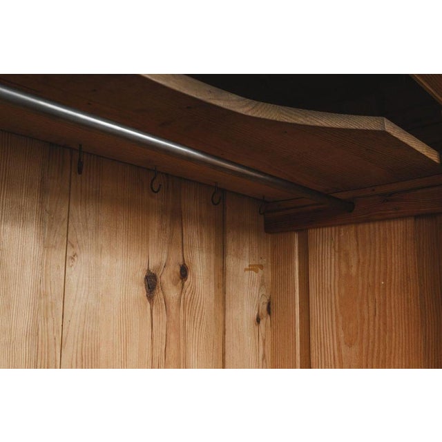 19th Century Gründerzeit Wardrobe in Pine For Sale - Image 16 of 18