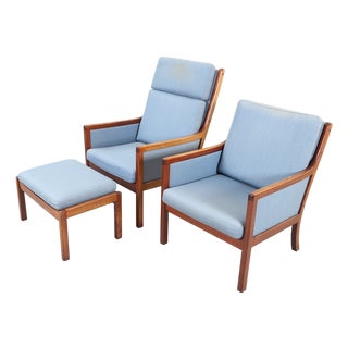 Armchairs and Ottoman in Upholstered Mahogany by Ole Wanscher for Poul Jeppesens Møbelfabrik, 1970s, Set of 3 For Sale