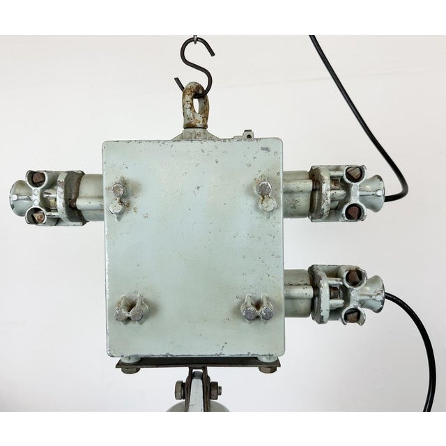 Industrial Cast Aluminium Explosion Proof Lamp from Elektrosvit, 1970s For Sale - Image 14 of 18
