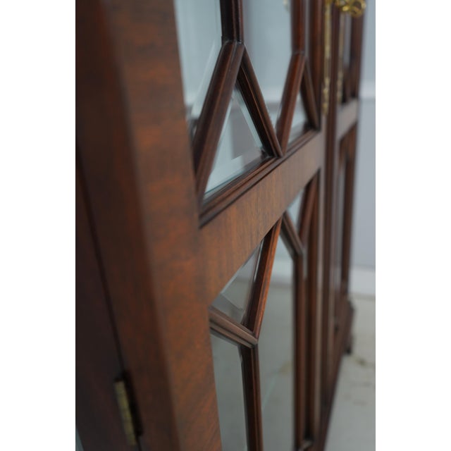 Henkel Harris Beveled Glass #2348 Mahogany Curio Cabinet For Sale - Image 16 of 18