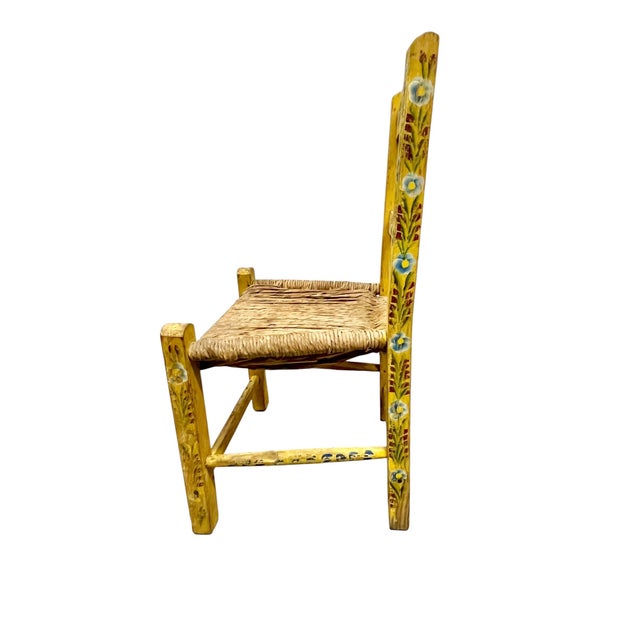 Early 20th Century Yellow Hand-Painted Mexican Folk Art Child’s Chair With Woven Rush Seat For Sale - Image 9 of 14