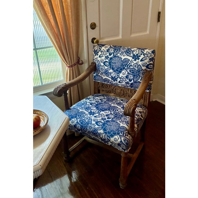 Spanish Antique Spanish Carved Wood Armchair — Reupholstered in Schumacher-Style Blue & White Botanical For Sale - Image 3 of 5