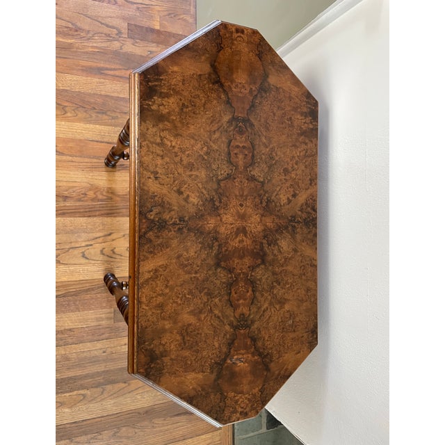Antique Victorian Burl Walnut Octagonal Side Table, Bobbin Turned Legs For Sale In Seattle - Image 6 of 10