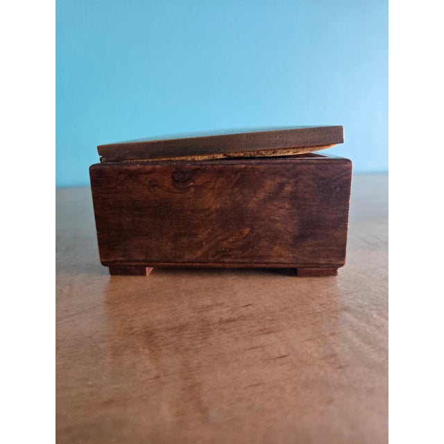 1900 - 1909 Circa 1905 - 1910 Erhard & Söhne Jugendstil Art Nouveau Brass and Burl Walnut Inlay Box For Sale - Image 5 of 5