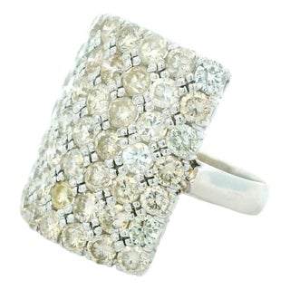 Vintage 4 Carat Diamond 18k White Gold Wide Bombe Cocktail Ring, Size 6.75 For Sale