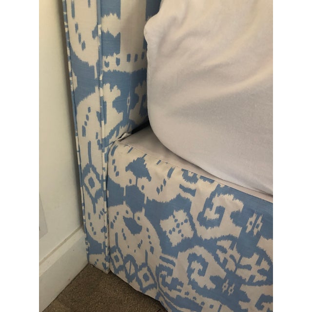 Quadrille Textiles XL Full Size Upholstered Bed For Sale In San Francisco - Image 6 of 8
