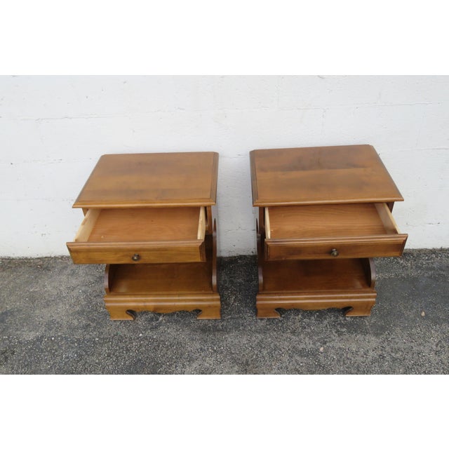 Traditional Tall Maple Nightstands End Side Bedside Tables a Pair 5975 For Sale - Image 3 of 12