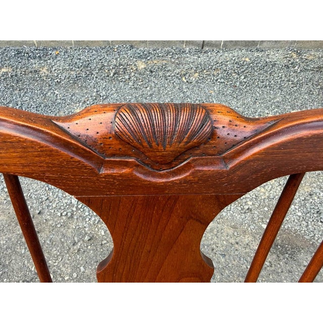Vintage George III Style Solid Oak Windsor Style Comb- Back Settee Bench For Sale - Image 10 of 17