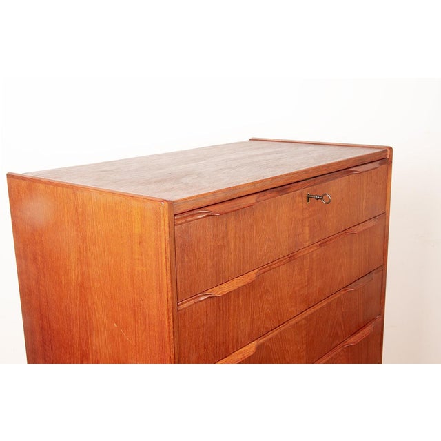 1960s Large Danish Chest of Drawers in Teak by Henning Jørgensen for Fredericia Furniture, 1960 For Sale - Image 5 of 14