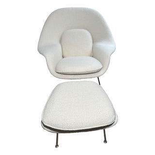 Set of Womb Chair and Ottoman by Eero Saarinen for Knoll International, 2010s For Sale