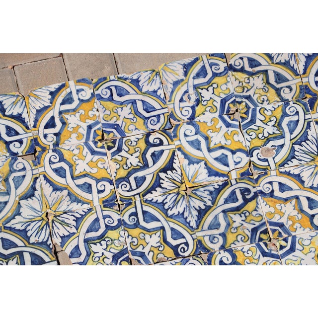 Baroque 17th Century Portuguese Antique Tiles Set of 40 Blue, Yellow & White Geometric Floral For Sale - Image 3 of 18