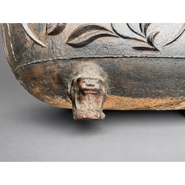 19th Century Chinese Cast Iron Bath Tub or Substantial Jardinière For Sale - Image 10 of 16