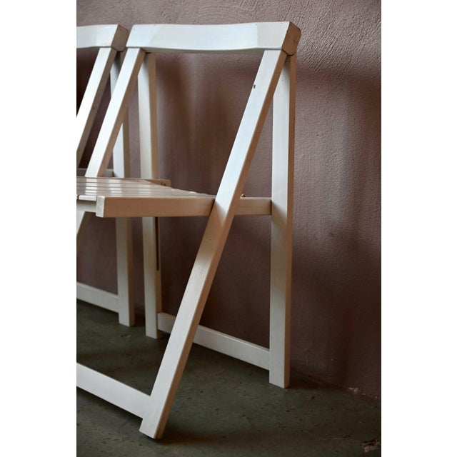 Wood Italian Folding Chairs in White Lacquered, 1960s, Set of 2 For Sale - Image 7 of 15