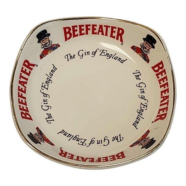 1970s English Beefeater Gin Pub Change Tray Catchall For Sale