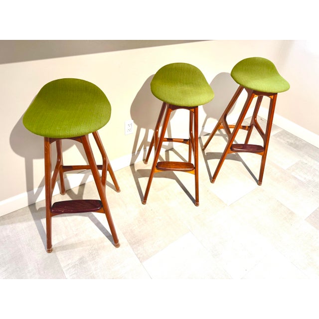 Mid-Century Modern Mid Century Modern 1960’s Teak and Rosewood Barstools by Erik Buch - Unsigned - Set of 3 For Sale - Image 3 of 8