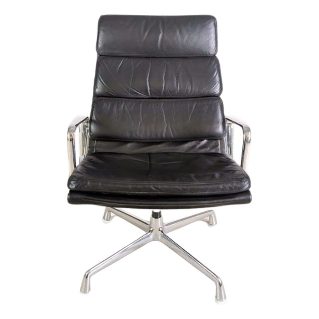 EA 216 Chair by Charles and Ray Eames for Herman Miller For Sale