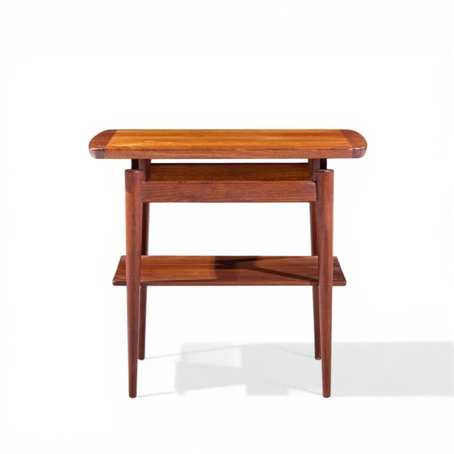 Jens Risom Mid Century Walnut Floating Side End Tables - Pair For Sale In Chicago - Image 6 of 11