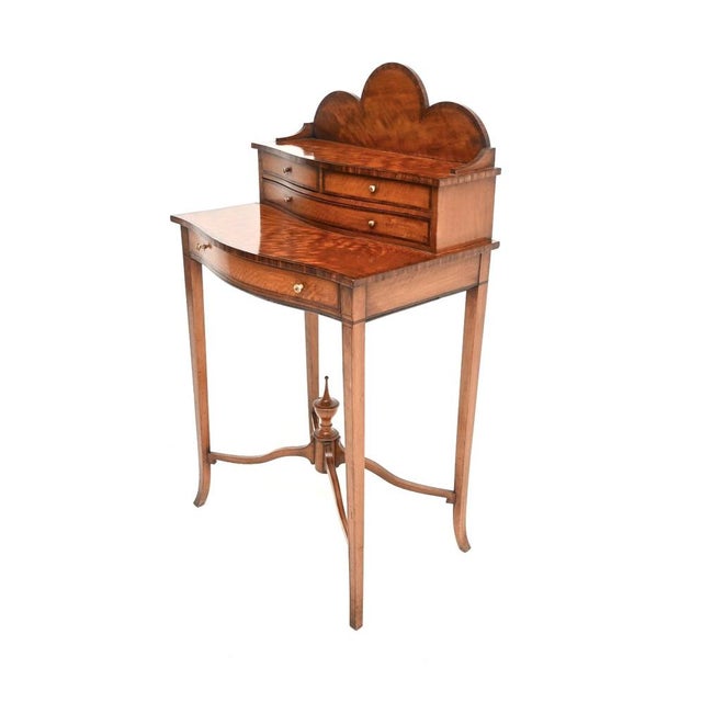 Antique George III Inlaid Satin Wood Desk, 1790 For Sale - Image 4 of 13