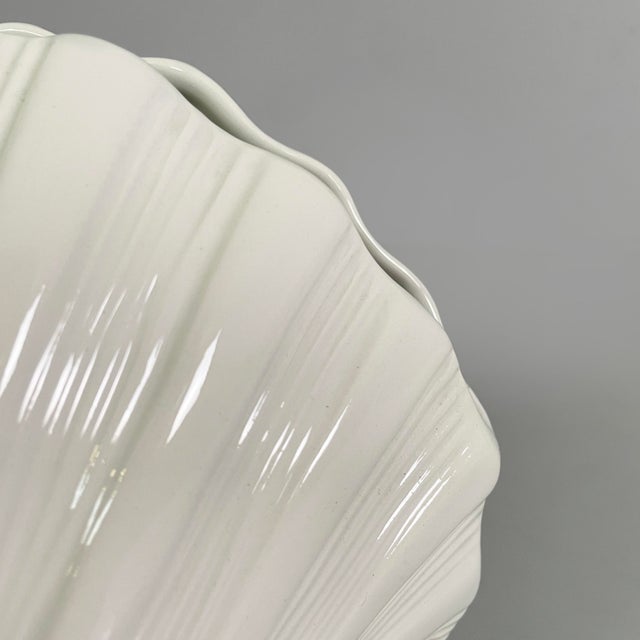 White Mid-Century Modern Italian Ceramic Shells Table Lamp by Este Ceramiche, 1960s For Sale - Image 8 of 14