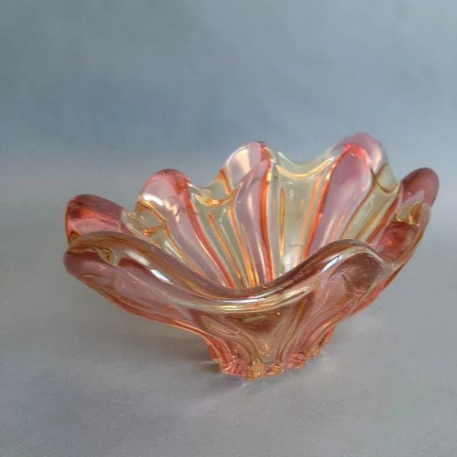 Large Mid-Century Colored Brass Bowl from W. Cristal For Sale - Image 6 of 7