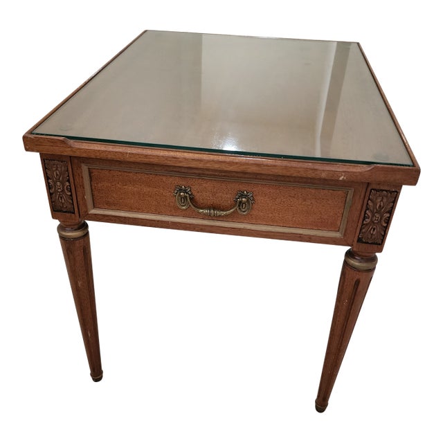 Henredon Neo Classical Side Table For Sale