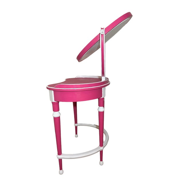 Fully Refurbished & Hand-Painted Whimsical Regency Pink Vanity Set With Swivel Mirror & Custom Leopard Stool – 3 Pieces For Sale - Image 4 of 10