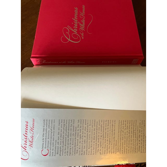 2010s Christmas at the White House by Picken, Jennifer B, Inscribed by Laura Bush 2010 For Sale - Image 5 of 5