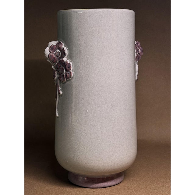 Form #1196D D for "Decorated" was designed by the Red Wing Pottery staff during WWII. If you look closely, you may see a...