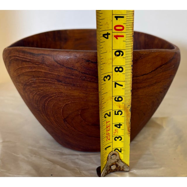 Vintage Mid-Century Benjamin & Medwin Wooden Salad Bowls, Made in Thailand – Set of 4 For Sale - Image 9 of 9