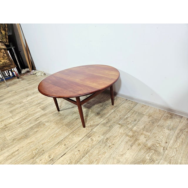 Round Teak Model 59 Coffee Table by Niels Bach, Denmark, 1960s For Sale - Image 9 of 16